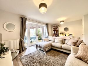 Living Room- click for photo gallery